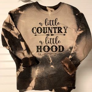 Acid wash bleached women’s crew neck